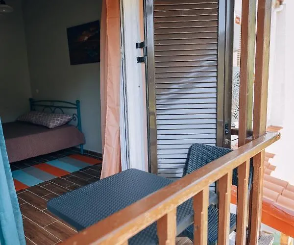 Edyta's * Pyrgi (Corfu)